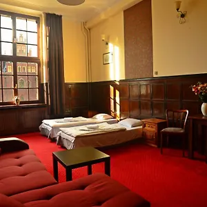 The One Hostel
